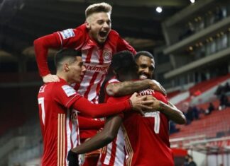 Super League: ο Ολυμπιακός νίκησε τον ΠΑΟΚ 3-0