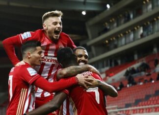 Super League: ο Ολυμπιακός νίκησε 3-0 τον ΟΦΗ