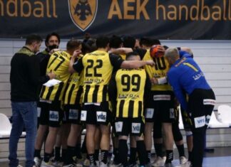 ΧΑΝΤ ΜΠΟΛ: η ΑΕΚ πέρασε στον τελικό του European Cup