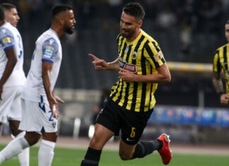 Super League: η ΑΕΚ νίκησε 3-0 τον Ιωνικό