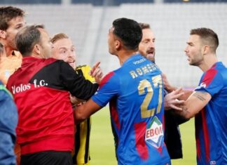 Super League: συνεχίζεται το Βόλος-Άρης μετά την διακοπή