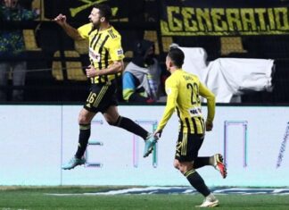 Super League: ο Άρης μετά από 43 χρόνια κέρδισε όλες τις ομάδες της big 4