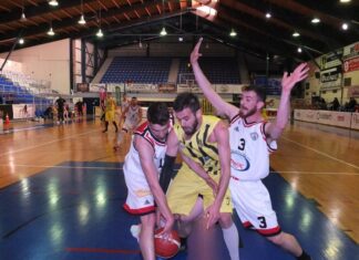 Β’ Εθνική μπάσκετ: ήττα στο ντέρμπι για τον Αίολο/Γόμφοι