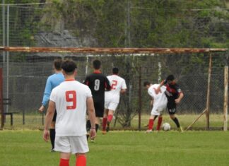 Το Καστράκι νίκησε εκτός έδρας την ΑΕΤ 2-0