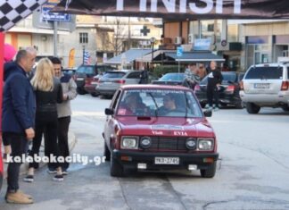 Έφτασαν στην Καλαμπάκα τα οχήματα του Classic Rally “Acropolis Legends”