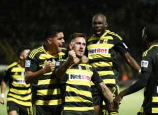 Super League: ο Άρης νίκησε με ανατροπή 2-1 τον Ολυμπιακό