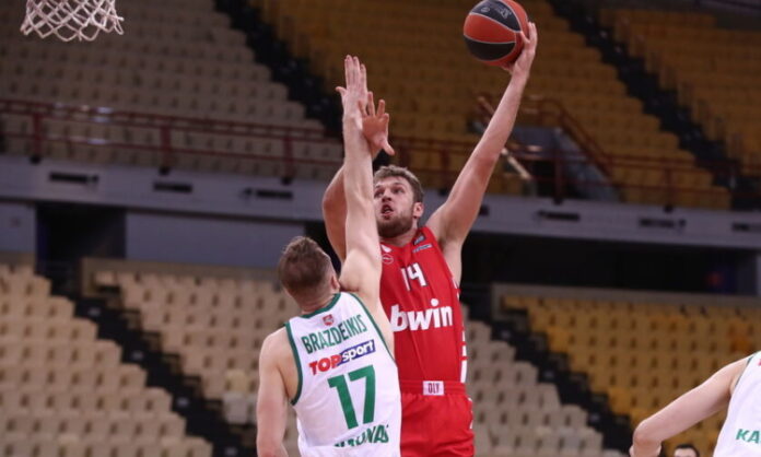 olympiakosZalgiris-77