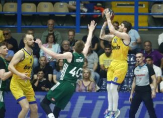 Basket League: για άλλα δύο χρόνια στο Περιστέρι ο Στέλιος Πουλιανίτης