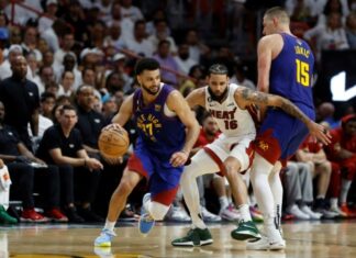 NBA: break για τους Νάγκετς 109-94 τους Χιτς