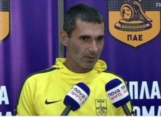 Super League: παραιτήθηκε ο Αποστόλης Τερζής από τον πάγκο του Άρη