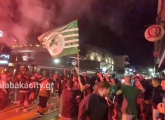Καλαμπάκα: πανηγυρισμοί από τους φίλους του Παναθηναϊκού για την κατάκτηση της Ευρωλίγκα