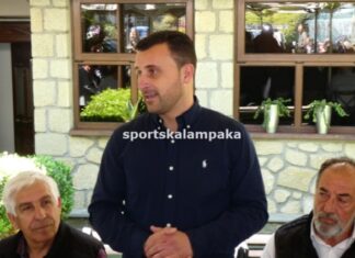Ο Λευτέρης Αβραμόπουλος συγχαίρει το ΓΕΛ Καλαμπάκας
