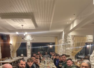 Δείπνο στα Μετέωρα